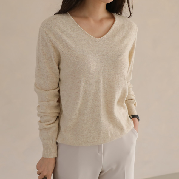 <b>[Limited Quantity SALE]</b> Dali V-neck Cashmere Knit