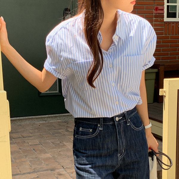 <font color="bb4b57"><b>Limited quantity SALE</b></font><br> <font color="#810100"><b>[D_Self-made]</b></font> Summer Stripe Light Shirt