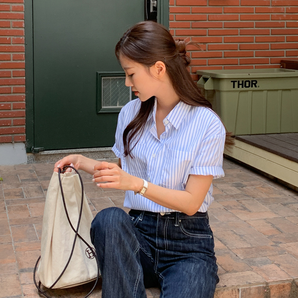 <font color="bb4b57"><b>Limited quantity SALE</b></font><br> <font color="#810100"><b>[D_Self-made]</b></font> Summer Stripe Light Shirt