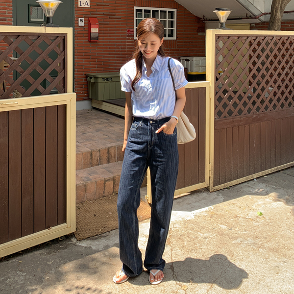 <font color="bb4b57"><b>Limited quantity SALE</b></font><br> <font color="#810100"><b>[D_Self-made]</b></font> Summer Stripe Light Shirt