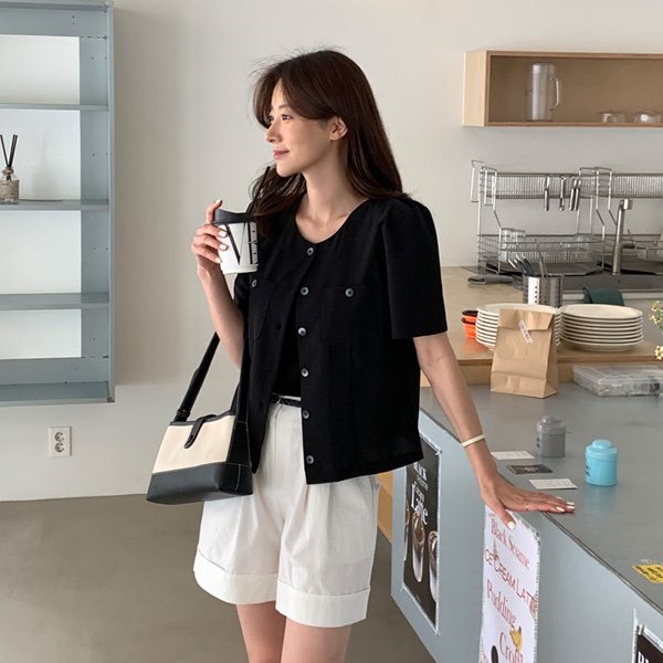 <b>[Limited Quantity SALE]</b> <b>[Made]</b> Two-Pocket Button Blouse