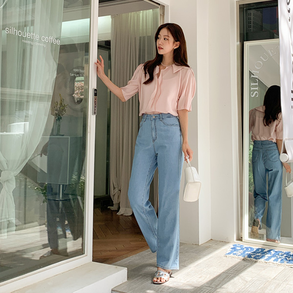 <font color="bb4b57"><b>Limited quantity SALE</b></font><br> 2TYPE Summer Light Light blue denim pants (SL)