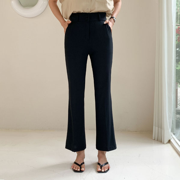 <font color="bb4b57"><b>Limited quantity SALE</b></font><br> Cool-up Functional Banding Boot cut Slacks(S-XL)