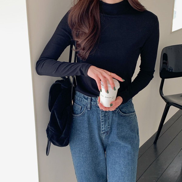 <b>[Special Offer 1+1]</b> Day Basic Tension Half-Neck T-shirt