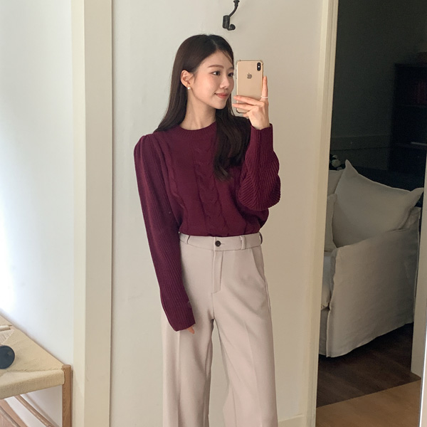 <font color="bb4b57"><b>Limited quantity SALE</b></font><br> Venues Cable Puff Knit