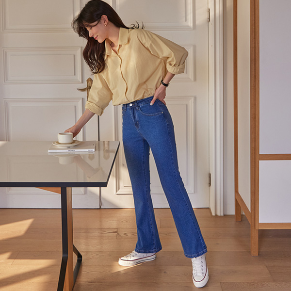 <b>[Limited Quantity SALE]</b> Long-legged, tight-fitting boot-cut denim pants (S-XL)