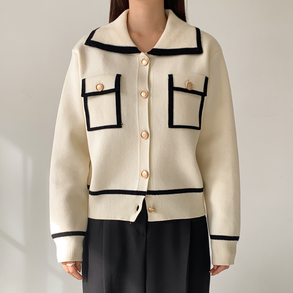 <font color="bb4b57"><b>Limited quantity SALE</b></font><br> Color combination pocket line knit