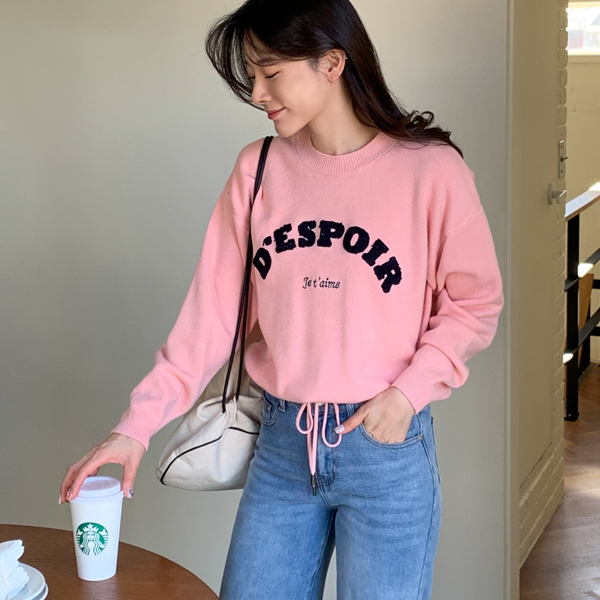 <font color="bb4b57"><b>Limited quantity SALE</b></font><br> D'Espoir Lettering Knit