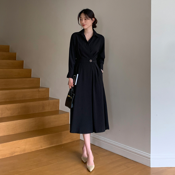 <font color="bb4b57"><b>Limited quantity SALE</b></font><br> Fleece Buttonhole Wrap One Piece