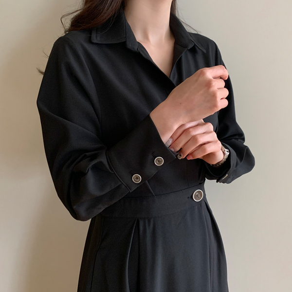 <font color="bb4b57"><b>Limited quantity SALE</b></font><br> Fleece Buttonhole Wrap One Piece