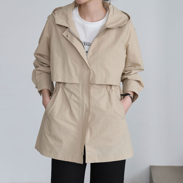 Moment Cool Touch Hood Night Jacket