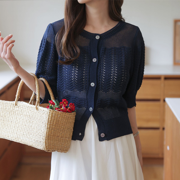 <font color="bb4b57"><b>Limited quantity SALE</b></font><br> Apple Puff Button Scarf Knit