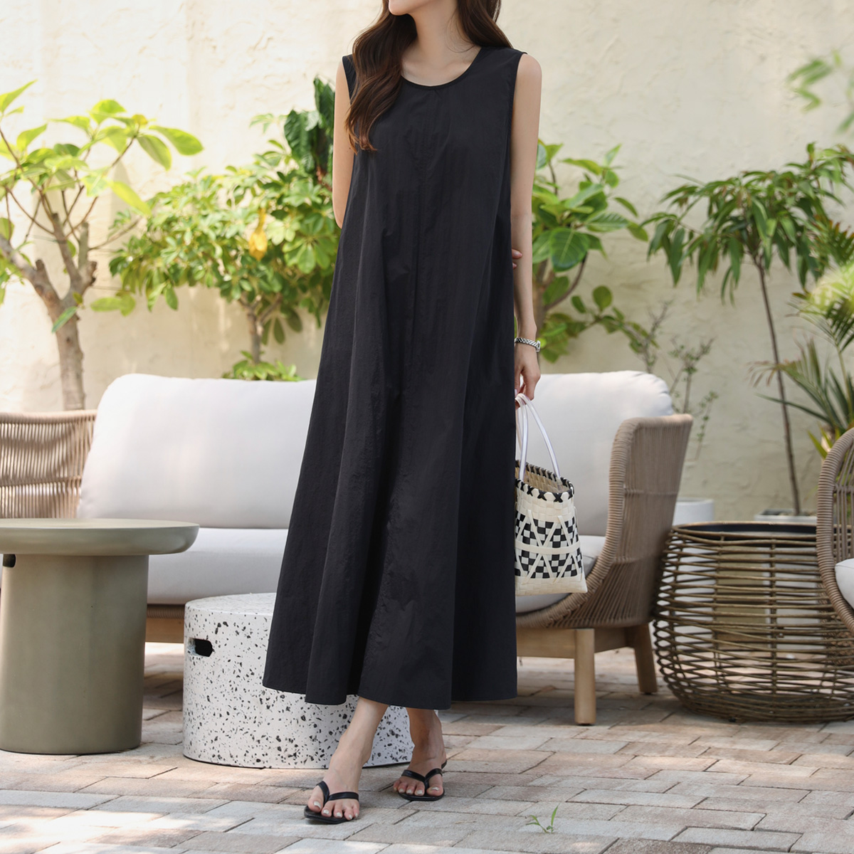 <b>[Limited Quantity SALE]</b> Windbreaker Long Maxi Nashi One-Piece