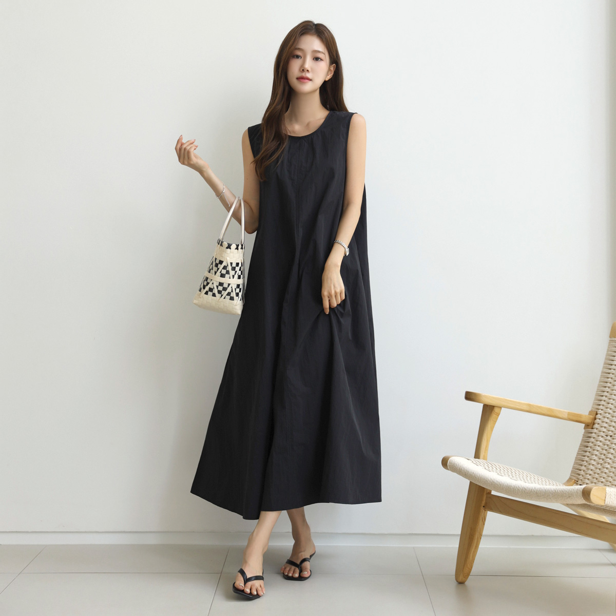 <b>[Limited Quantity SALE]</b> Windbreaker Long Maxi Nashi One-Piece