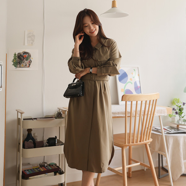 <font color="bb4b57"><b>Limited quantity SALE</b></font><br> Roen Wing Collar Pocket Shirt One-Piece (Beltset)