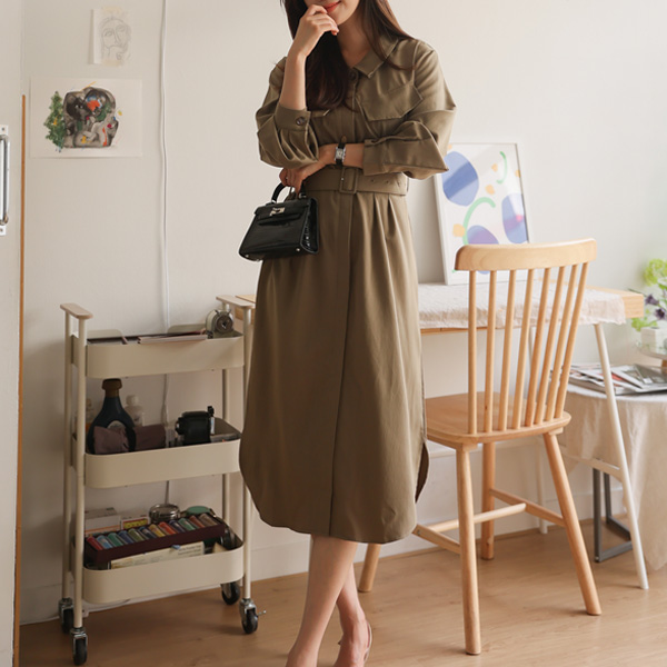 <font color="bb4b57"><b>Limited quantity SALE</b></font><br> Roen Wing Collar Pocket Shirt One-Piece (Beltset)