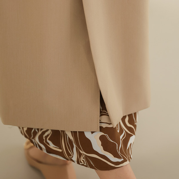 <font color="bb4b57"><b>Limited quantity SALE</b></font><br> Amyel Maxi Long Jacket