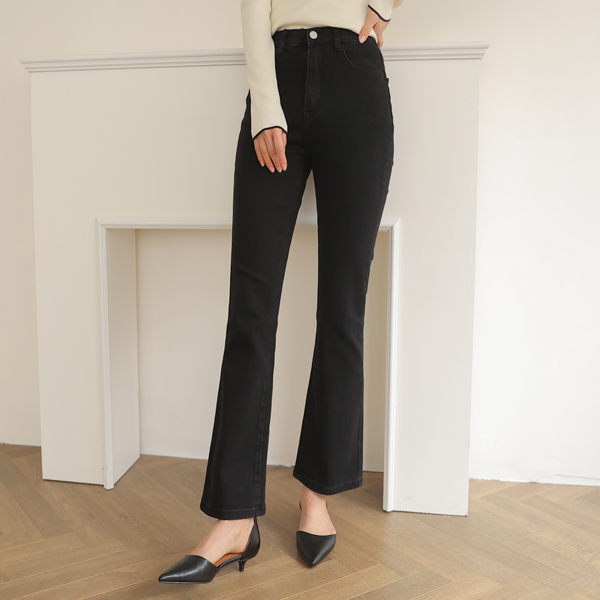 <b>[Limited Quantity SALE]</b> 3 Types of Comfortable Daily Bootcut Black Jeans (Band Waist) (S-2XL)