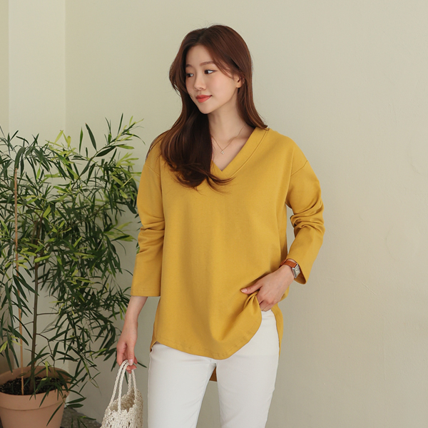 <font color="bb4b57"><b>Limited quantity SALE</b></font><br> Ent double v-neck long-sleeved T-shirt