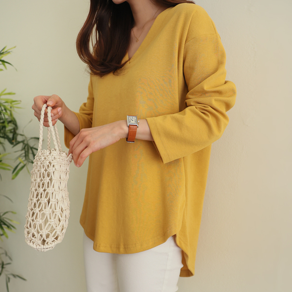 <font color="bb4b57"><b>Limited quantity SALE</b></font><br> Ent double v-neck long-sleeved T-shirt