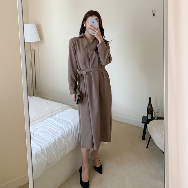 <font color="bb4b57"><b>Limited quantity SALE</b></font><br> <font color="#810100"><b>[D_Self-made]</b></font> Modern shirt collar belted one-piece dress