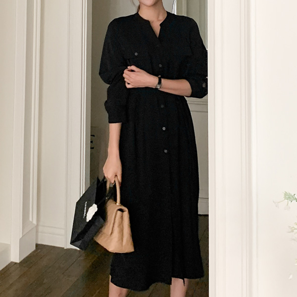 <font color="bb4b57"><b>Limited quantity SALE</b></font><br> Silky blouse long one-piece