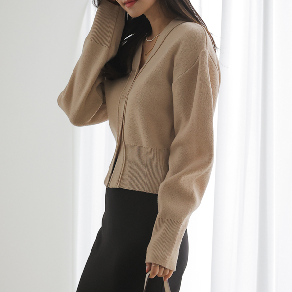 <font color="bb4b57"><b>Limited quantity SALE</b></font><br> Jasper Volume Sleeve Cardigan