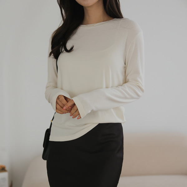 <font color="bb4b57"><b>Limited quantity SALE</b></font><br> All-day Daily Basic Women's T-shirt (FREE-L)