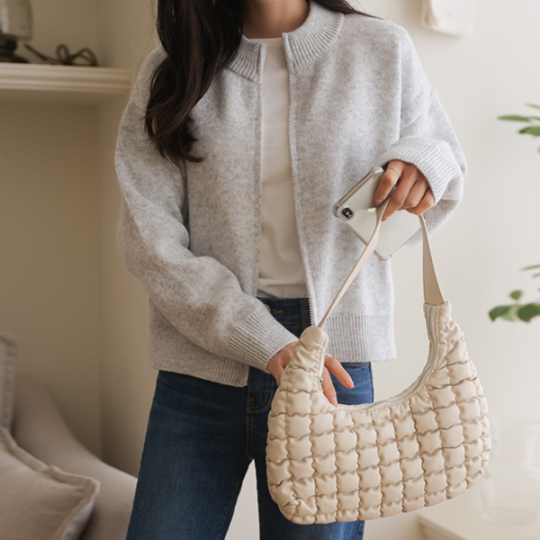 <font color="bb4b57"><b>Limited quantity SALE</b></font><br> Soft Cloth Wool Knit Zip-up