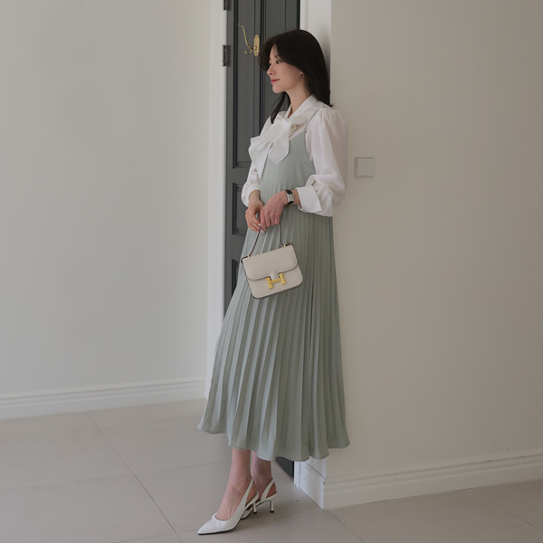 Minuet Pleats layered One Piece(FREE,L)