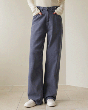 <b>[Limited Quantity SALE]</b> Chalk Chalk Vizo Wide Pants