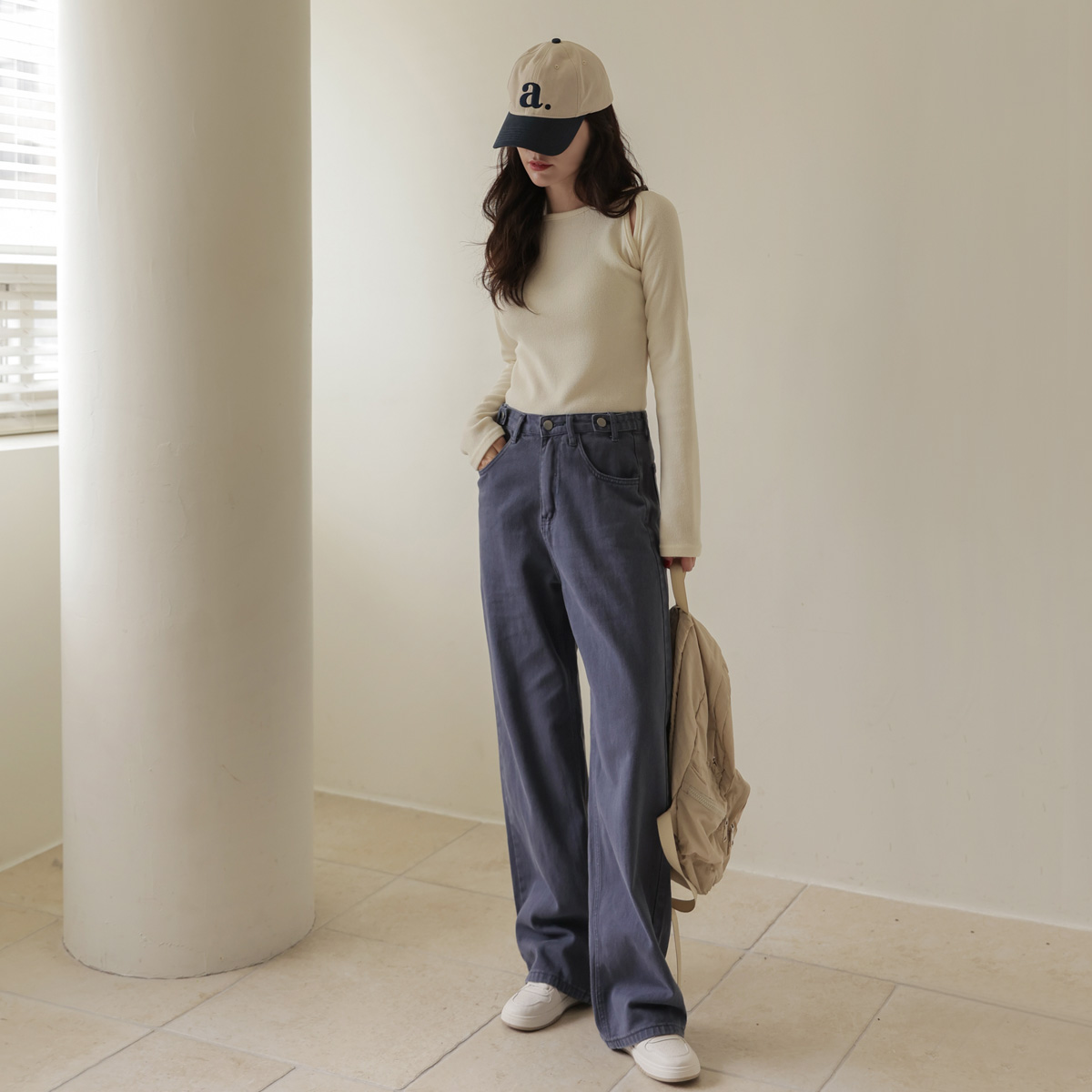 <b>[Limited Quantity SALE]</b> Chalk Chalk Vizo Wide Pants