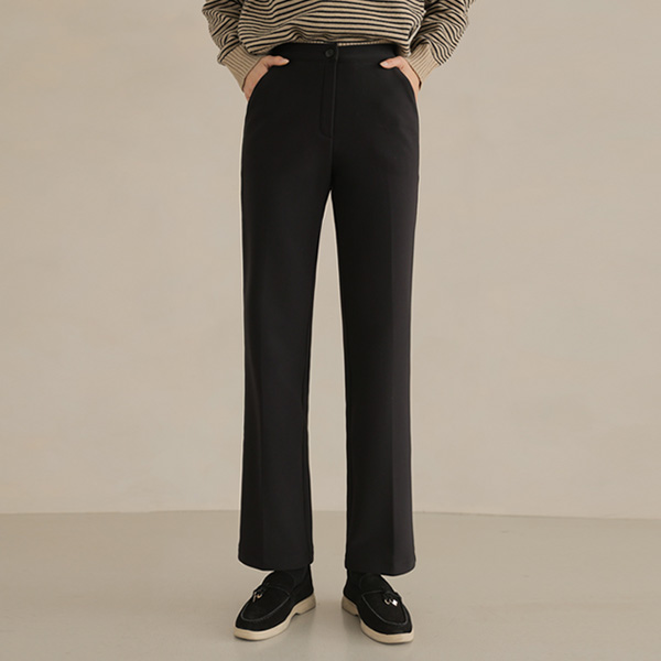<b>[Limited Quantity SALE]</b> <b>[Made]</b> Holic Slim Straight Fit Fleece Slacks