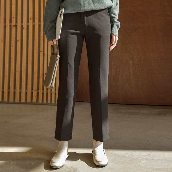 <b>[Limited Quantity SALE]</b> Everyday Slim Straight Slacks (ver. Fleece Blend)