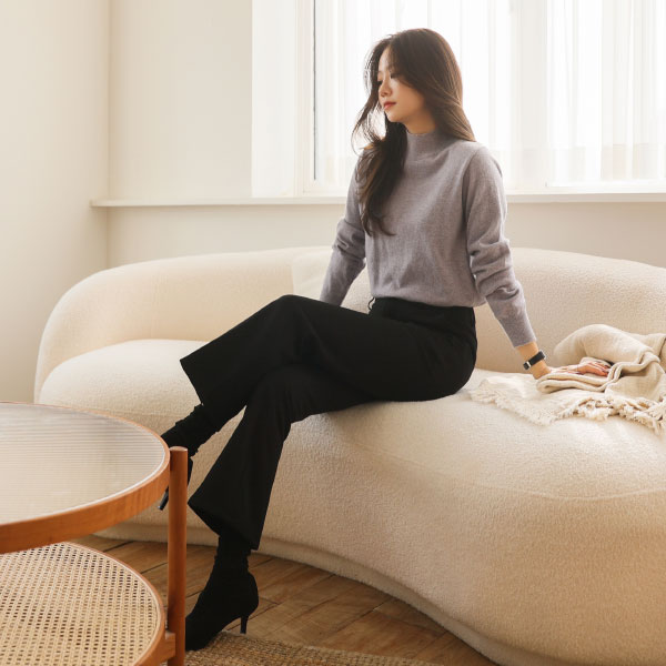 <font color="bb4b57"><b>Limited quantity SALE</b></font><br> 3type Two button high waist bootcut slacks (fleece lining)