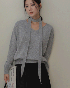 Forming tie set V-neck knit