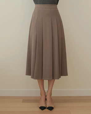 Danarong Pleated skirt