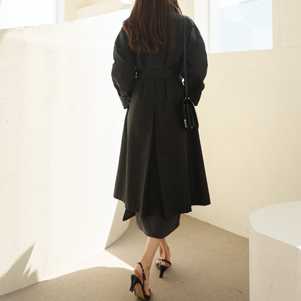 <font color="bb4b57"><b>Limited quantity SALE</b></font><br> Rains Big Collar Trench Coat