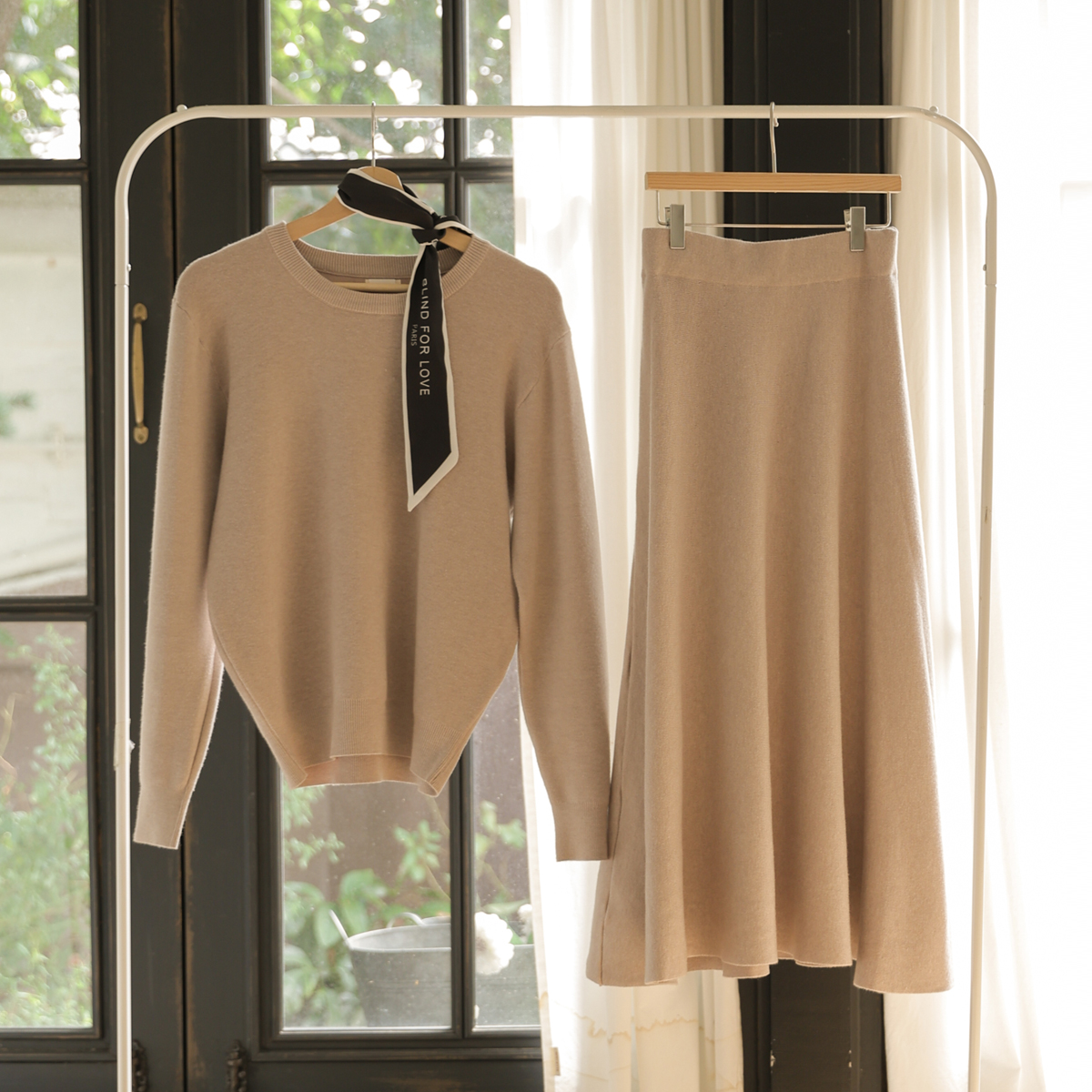 Romance Flare Knit Top and Bottom Set