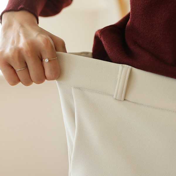 <b>[Limited quantity SALE]</b> Warm, fluffy cheese slacks (ver. mink fleece) (band waist)