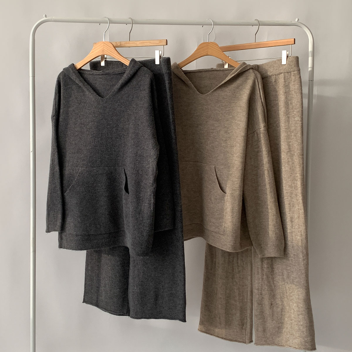 Kkuankku knit hood top and bottom set
