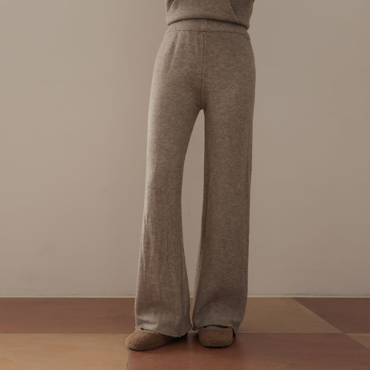 Kkuankku knit hood top and bottom set