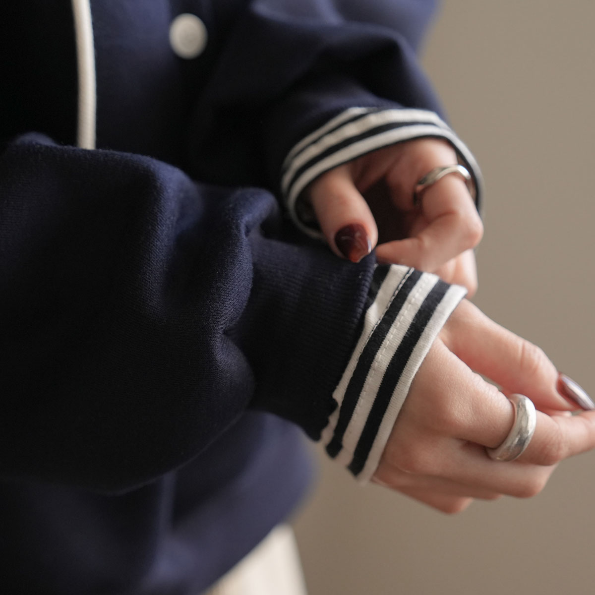 <b>[Limited Quantity SALE]</b> <b>[Made]</b> Color Block Hoodie Fleece-Lined Loose Fit T-shirt