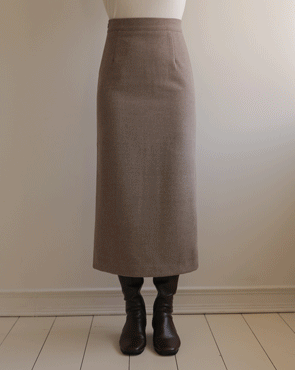 <b>[Limited Quantity SALE]</b> Wool Silhouette H-Line Skirt