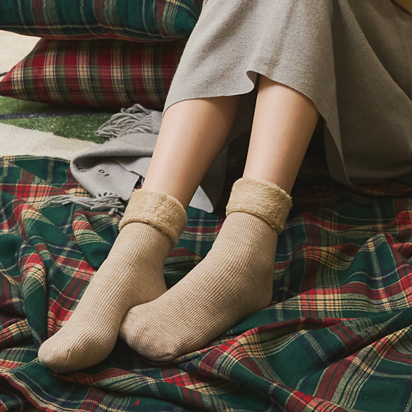 <b>[Limited-time discount]</b> Soft, thick mink socks