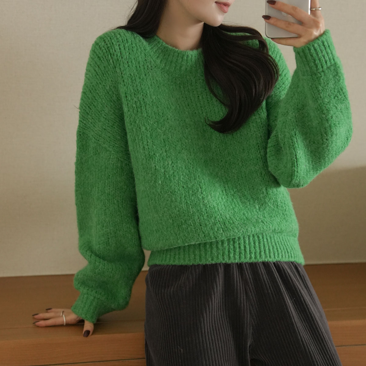 <b>[Limited Quantity SALE]</b> Vivi Colorway Alpaca Knit