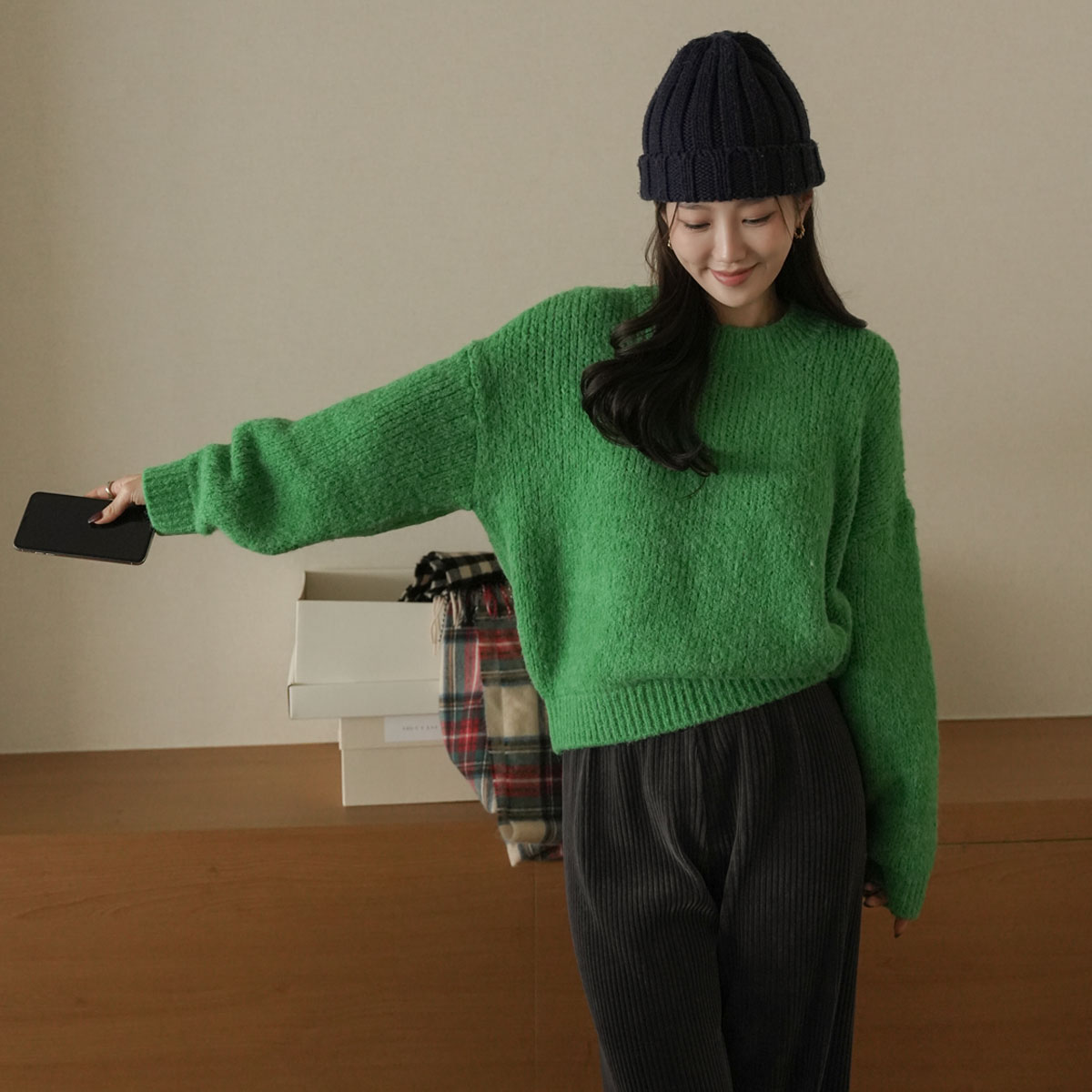 <b>[Limited Quantity SALE]</b> Vivi Colorway Alpaca Knit