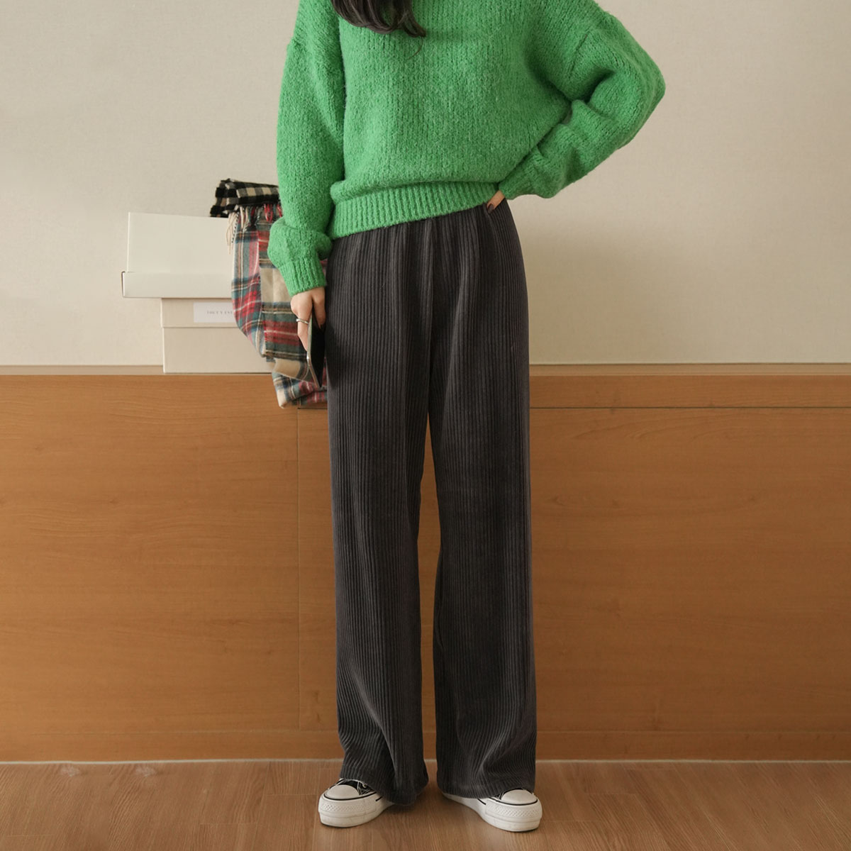 <b>[Limited Quantity SALE]</b> Elastic Corduroy Wide Banding Pants