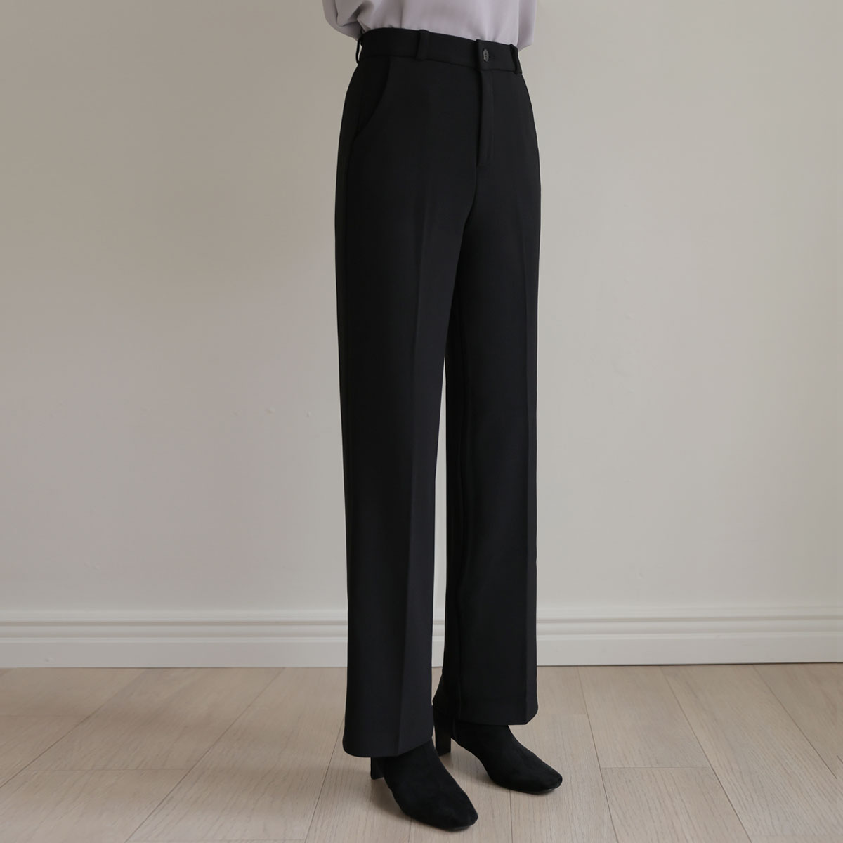 Insulating soft fleece lining slacks (band waist)