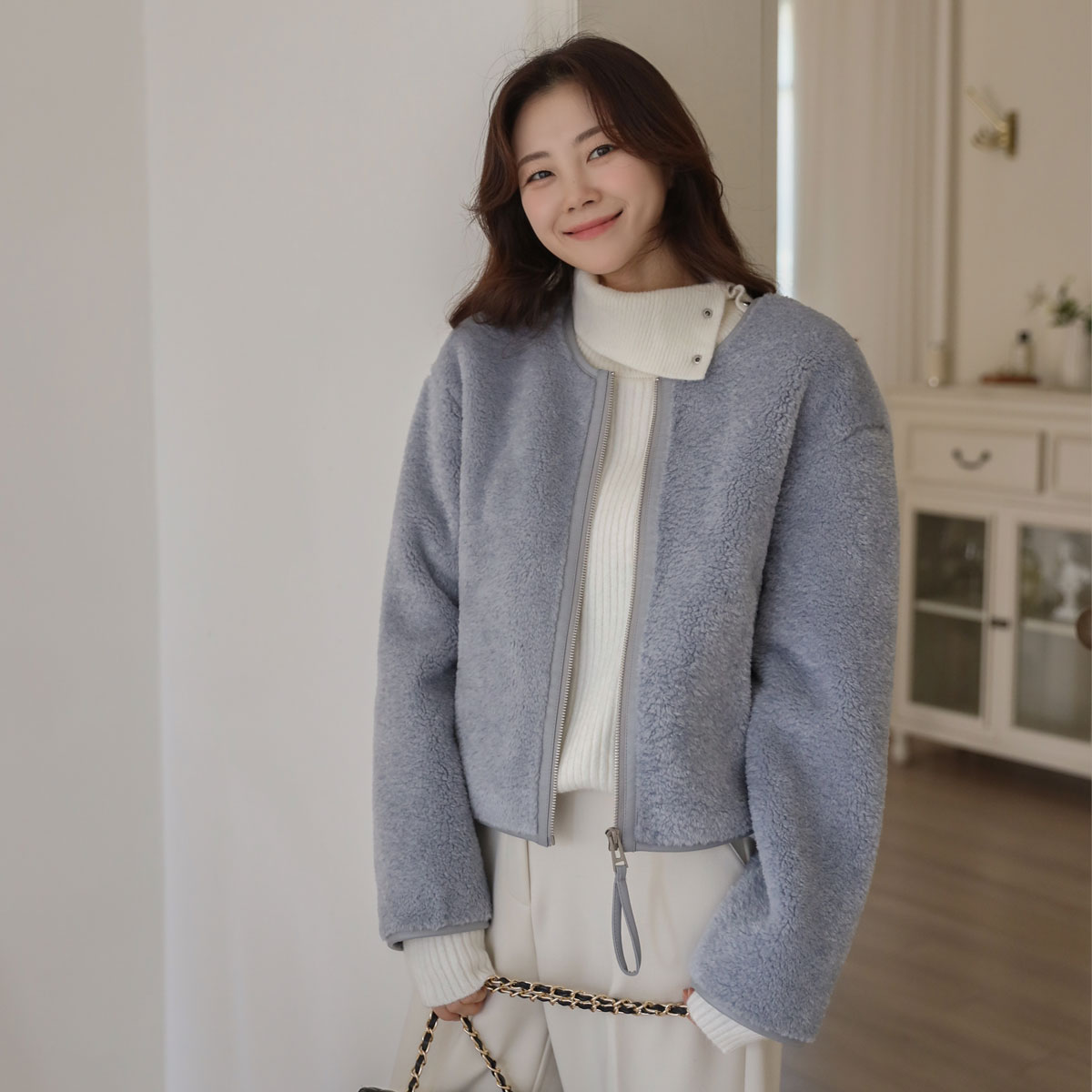 <b>[Limited Quantity SALE]</b> Side Button Corrugated Knit Turtleneck